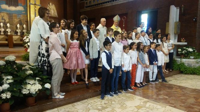 Le nostre 25 stelle brillanti ricevono il dono dello Spirito Santo!